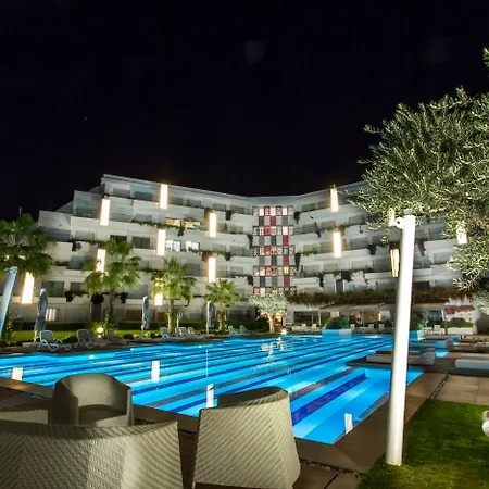 Q Apart Otel 5*