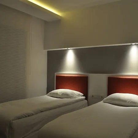 Apart Otel Q Side