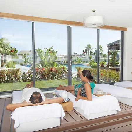 Q Spa 5* Side